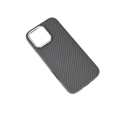 کیف تلفن نازک 0.8mm 16g وزن مغناطیسی آرامید فیبر برای آیفون 16 پرو با تزریق جانبی و پوشش کامل