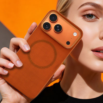 قاب موبایل فیبر کربن آرامید ممتاز با فریم فلزی برای آیفون 17 پرو مکس