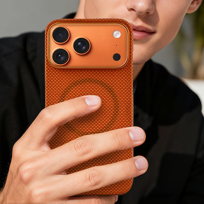 قاب موبایل فیبر کربن آرامید ممتاز با فریم فلزی برای آیفون 17 پرو مکس